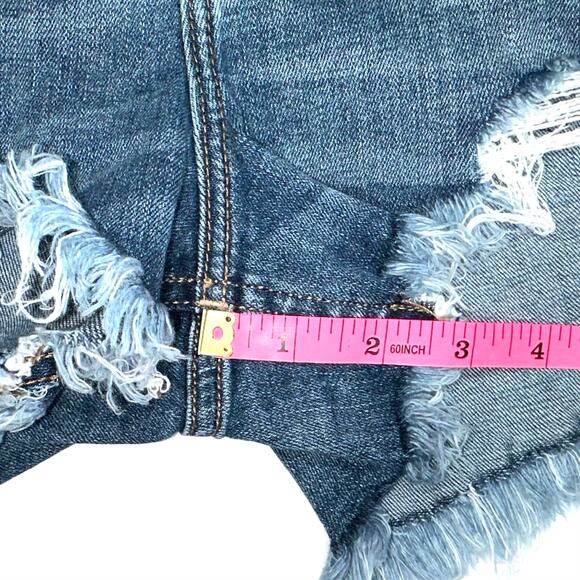 Express Shortie Extreme High Rise Embellished Star Denim Cutoff Shorts Size 8 - Picture 12 of 12